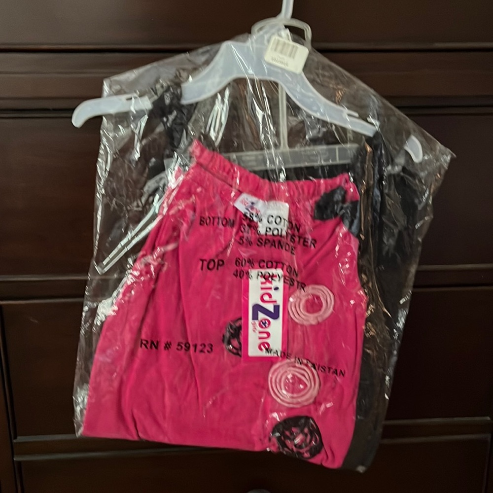 Pink and black set